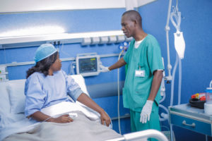 Chambre de soins intensifs, CMC Lubumbashi, RD Congo.