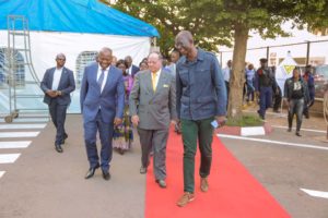 Le Vice-Gouverneur du Haut-Katanga, Jean-Claude Kamfwa, George A. Forrest et Patrick William