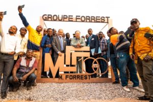 George Arthur Forrest, Malta Forrest et des agents EGMF lors des 100 ans d'EGMF