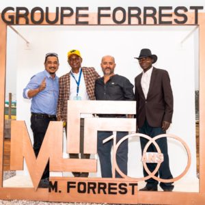 Joseph Kolela et Mike Forrest
