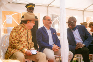 George A, Malta D Forrest et le Dr Mukwege à Kinshasa