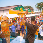 George A Forrest devant les agents EGMF à Kinshasa